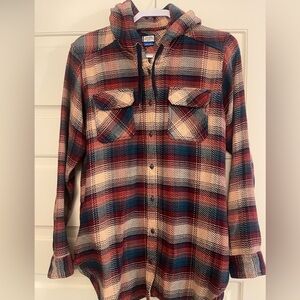 Women's KAVU brand Heavyweight hooded flannel shirt/coat size Large